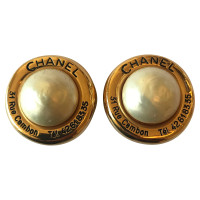 Chanel CHANEL clip perla / Rue Cambon 31