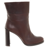 Stuart Weitzman Leather ankle boots in brown