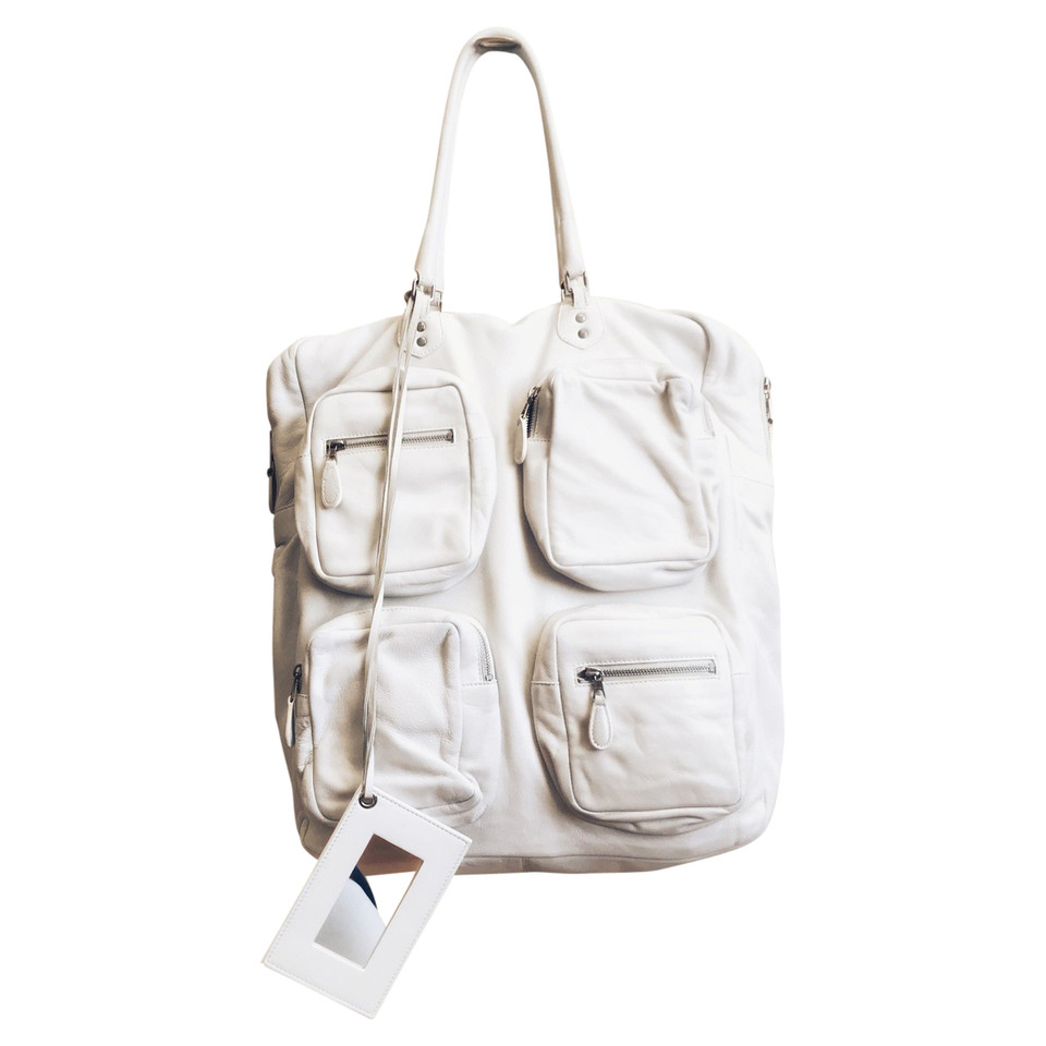 Balenciaga Sac fourre-tout en Cuir en Blanc