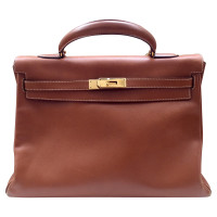 Hermès Kelly Bag 35 Leather in Gold