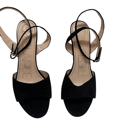 Free Lance Sandals Suede in Black