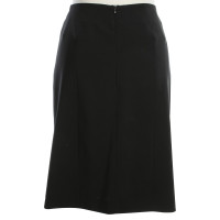 Hugo Boss Issued skirt in black