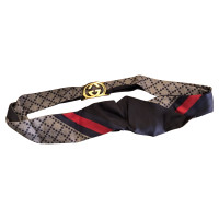 Gucci Tuch mit Deko-Schließe