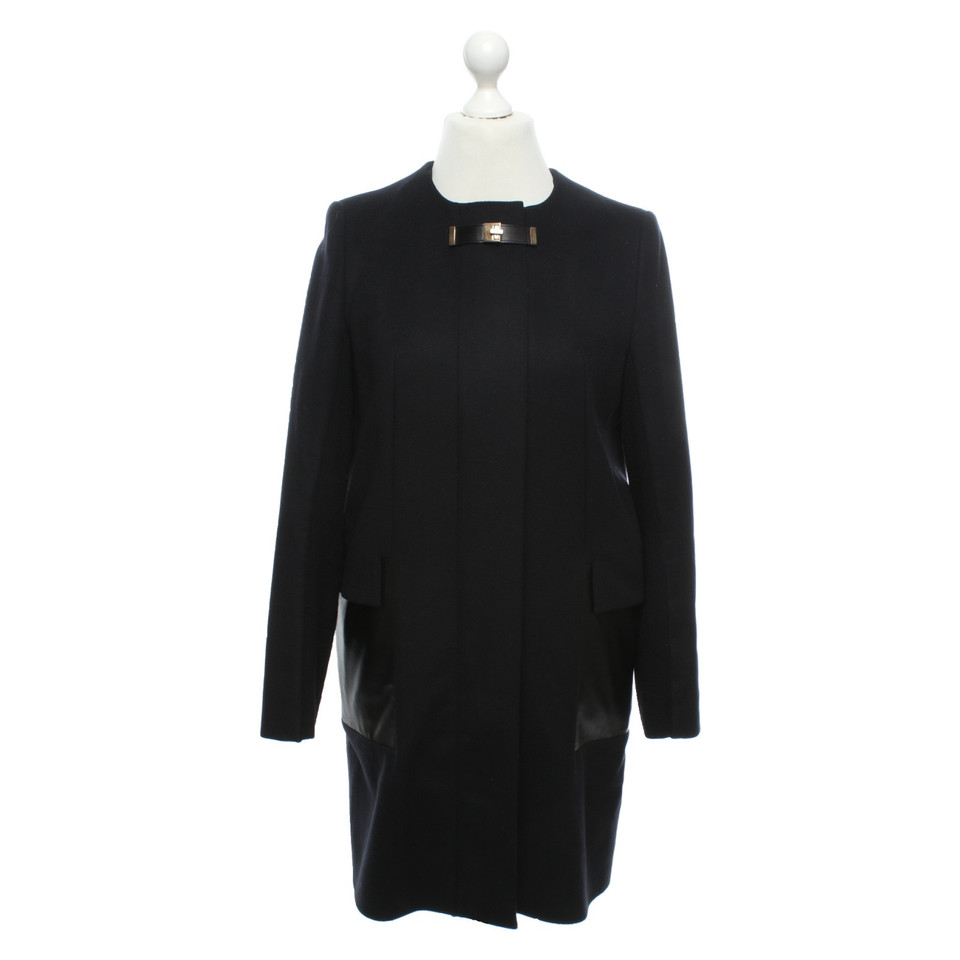 Hugo Boss Giacca/Cappotto in Nero