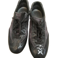 Hogan Sneakers aus Lackleder in Grau
