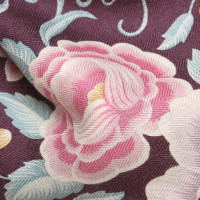 Loewe Tuch mit floralem Muster