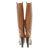 Fendi Boots in brown