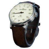 Meistersinger Armbanduhr aus Leder in Braun