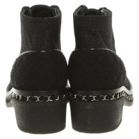 Chanel Lace-up shoes in Black