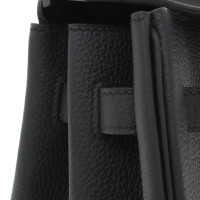 Hermès Birkin Bag 35 aus Leder in Schwarz