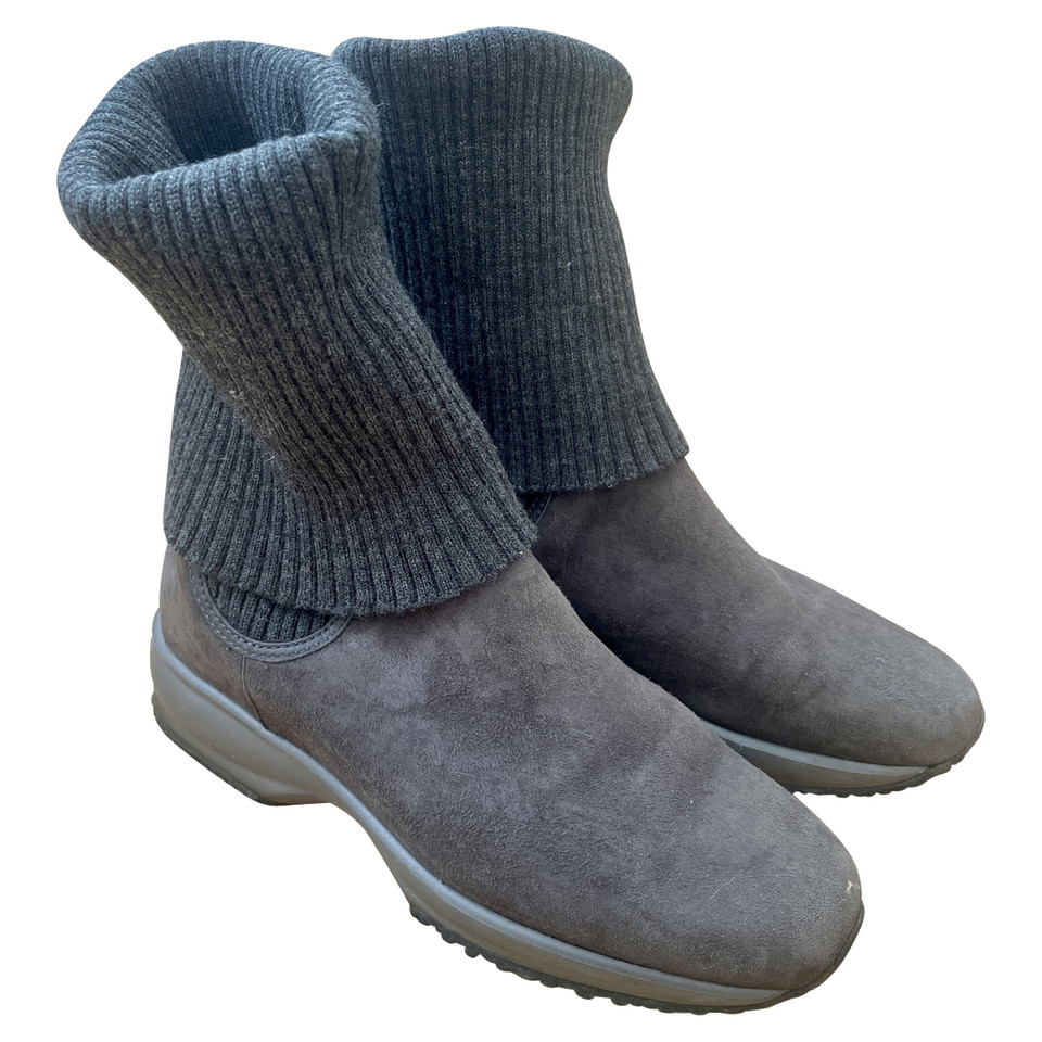 Hogan Stiefeletten aus Wildleder in Grau