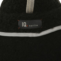 Iq Berlin Vest in zwart