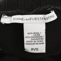 Diane Von Furstenberg Poncho tricoté en noir
