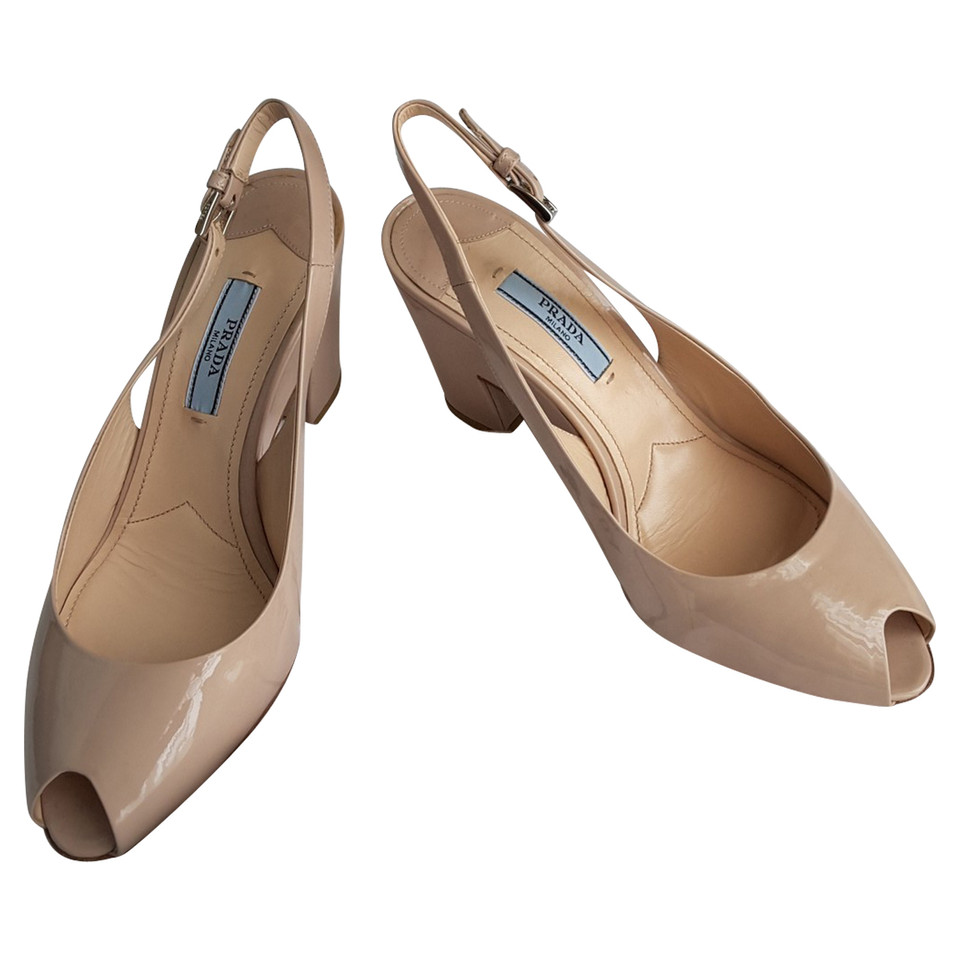 Prada Slingback peep toes en beige