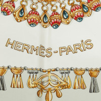Hermès Seidencarré "Parures Des Sables"