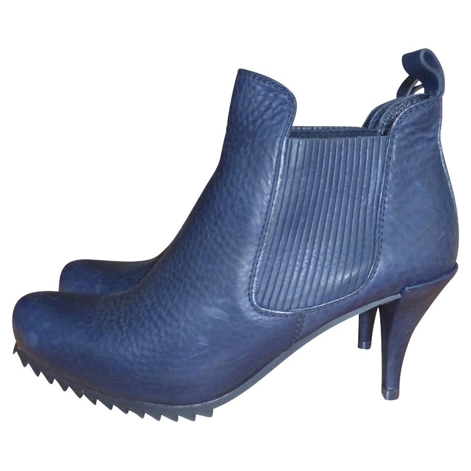 Pedro Garcia  Ankle boots with a small plateau