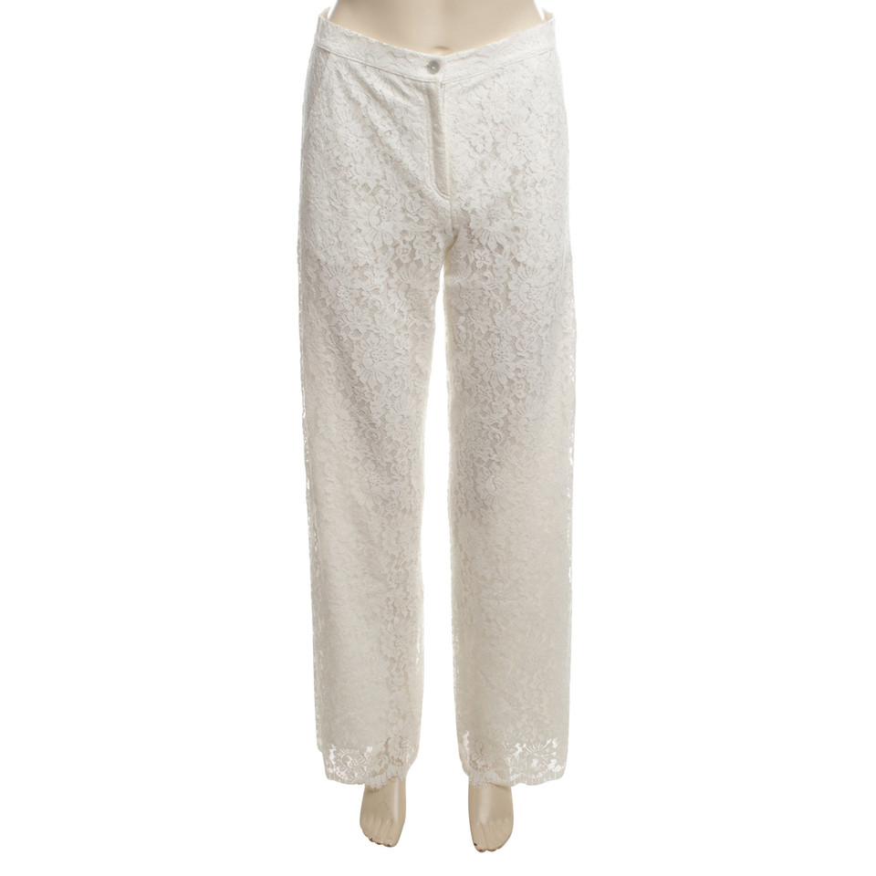 Valerie Khalfon  Trousers made of white lace