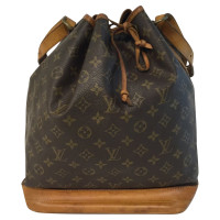 Louis Vuitton Noé Grand Canvas in Brown