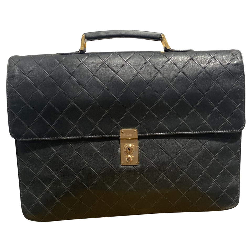 Chanel Travel bag Leather in Black