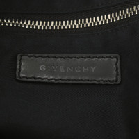 Givenchy Shopper in Pelle verniciata in Nero