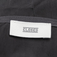 Closed Kleden in Dark Grey