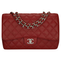 Chanel Classic Flap Bag Medium in Pelle in Rosso