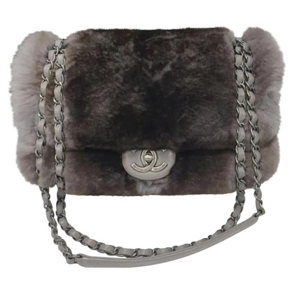Chanel Flap Bag Fur in Grey