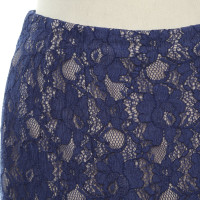 French Connection skirt made of lace