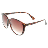 Diane Von Furstenberg Sunglasses with tortoiseshell pattern