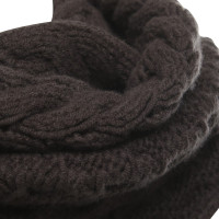 Closed Scarf with wool content