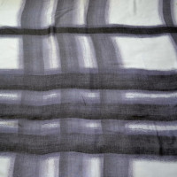 Burberry Cloth with pattern