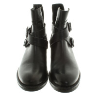 Hugo Boss Boots in zwart