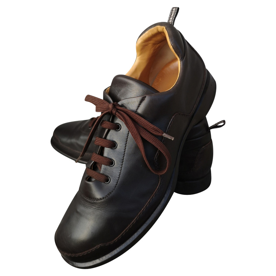Hermès Chaussures à lacets en Cuir en Marron