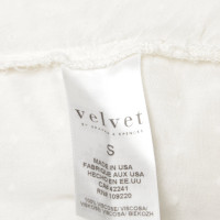 Velvet top in creamy white