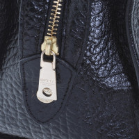 Dkny Handtasche aus schwarzem Leder mit champagnergoldenen Details
