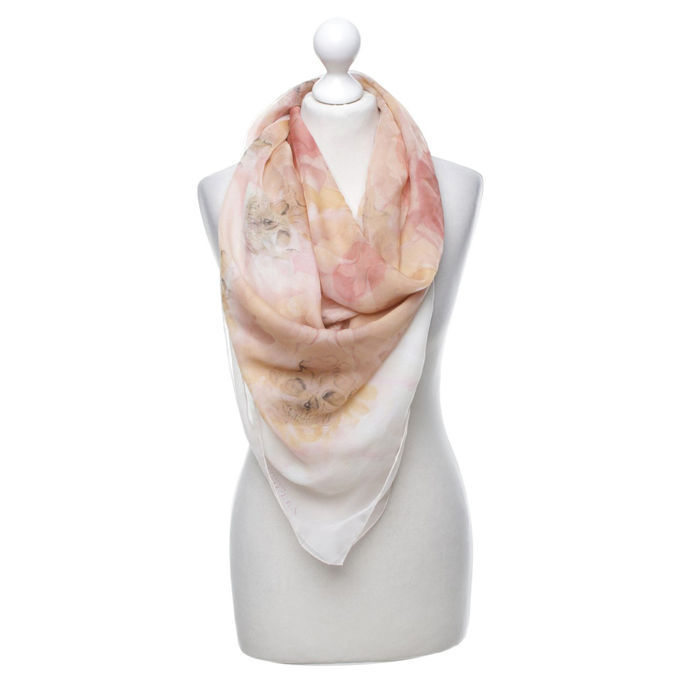 Alexander McQueen silk scarf with skull pattern