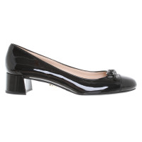 Prada Slippers/Ballerinas Patent leather in Black