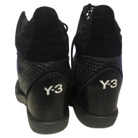 Y 3 Sneakers aus Leder in Schwarz