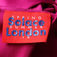 Solace London Kleid in Fuchsia