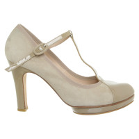 Repetto Pumps/Peeptoes Leather in Taupe