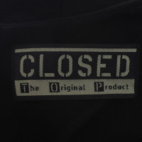 Closed Vestito di nero