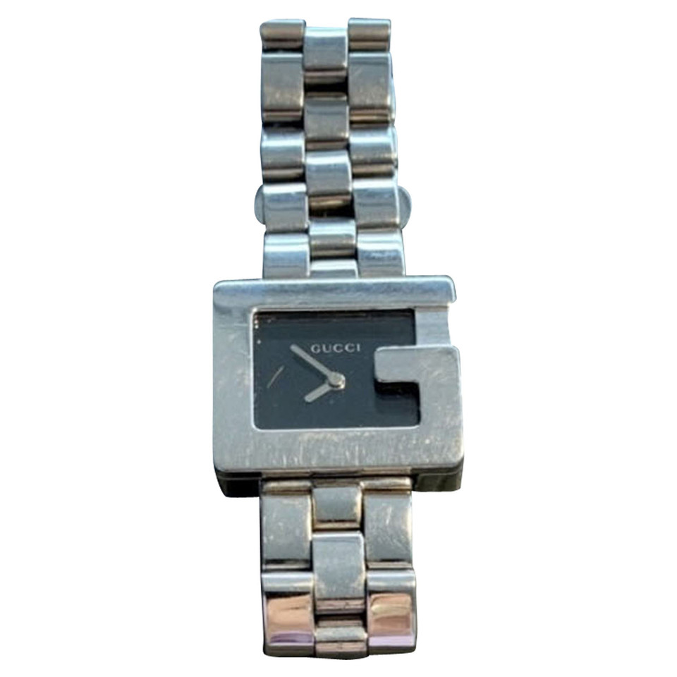 Gucci Watch Steel in Silvery