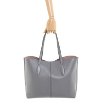 Tod's Shopper Leather in Grey