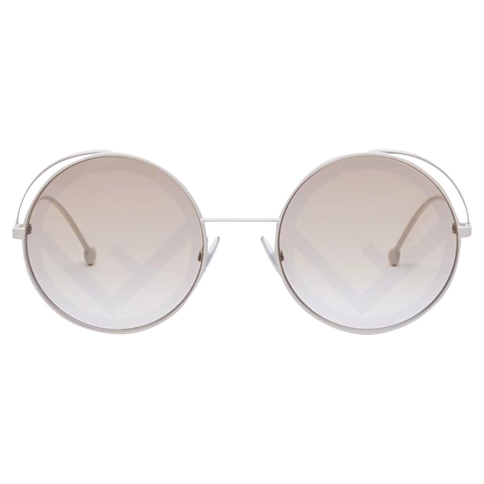Fendi Sonnenbrille in Weiß