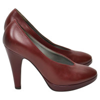 Pollini Pumps/Peeptoes aus Leder in Bordeaux