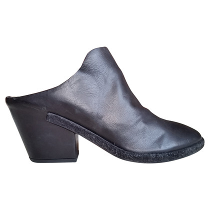 Del Carlo Wedges Leather in Black