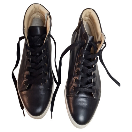 Navyboot Trainers Leather in Black
