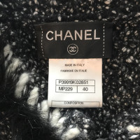 Chanel Kaschmircape mit Handschuhen 