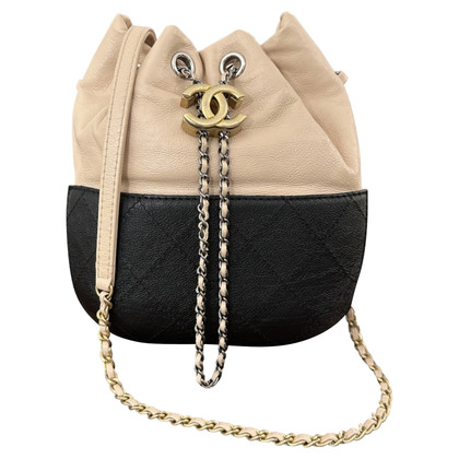 Chanel Borsa a tracolla in Pelle in Rosa