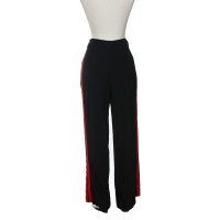 Gestuz trousers in black / red